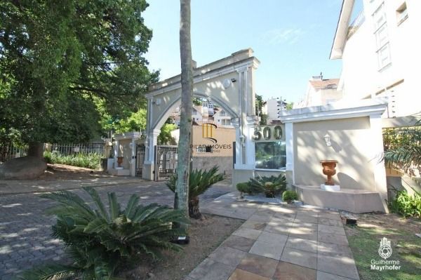 Casa Condominio em Porto Alegre, no bairro Tristeza, com 3 dormitório(s), e 3 banheiros, à venda.