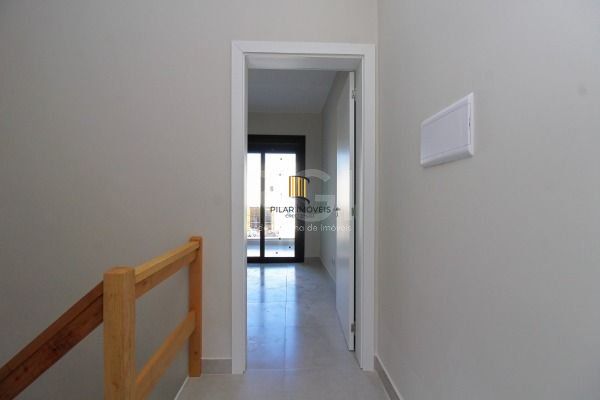 Casa para Venda - 85m², 2 dormitórios, sendo 2 suites, 1 vaga - Lagos De Nova Ipanema