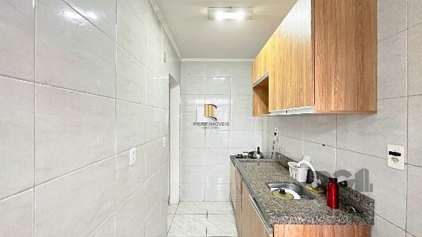 Apartamento em Porto Alegre, no bairro Cavalhada, com 1 dormitório(s), e 1 banheiros, à venda.