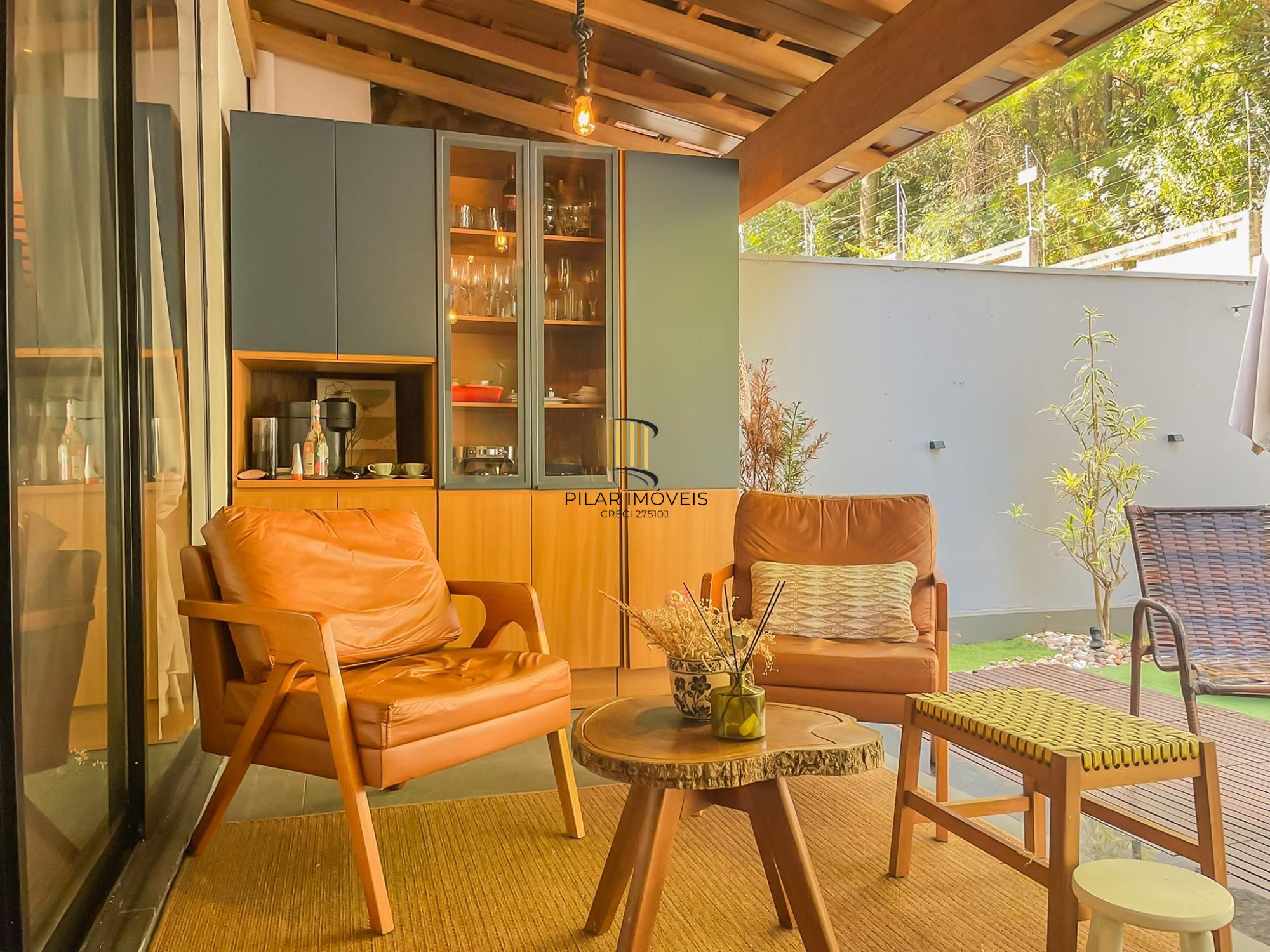 Sobrado 3 dormitórios em condomínio do residencial Lagos de Ipanema!