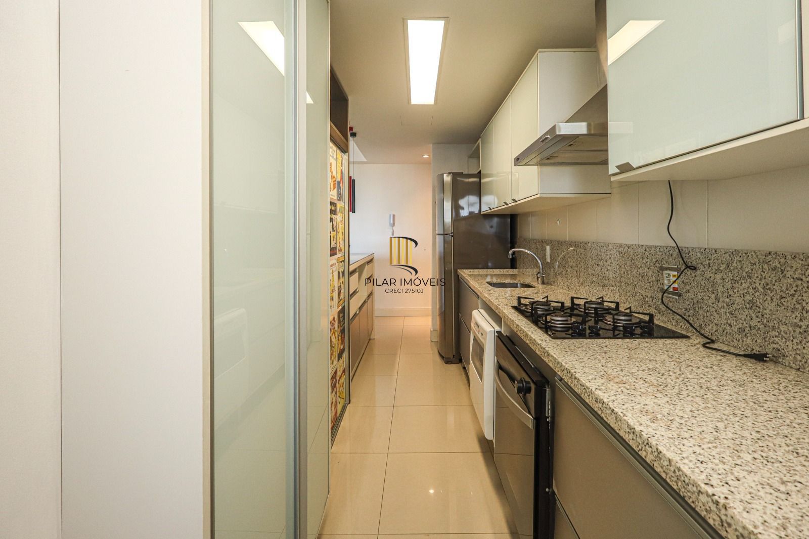 Apartamento 2 dormitórios no bairro Três Figueiras