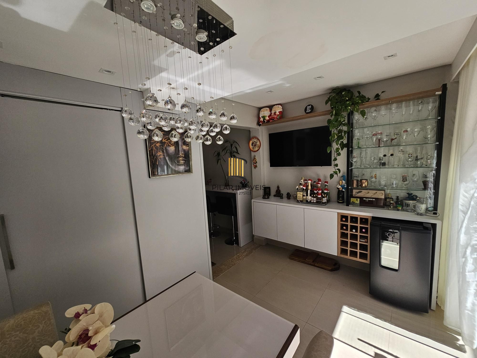 Sobrado em condomínio fechado