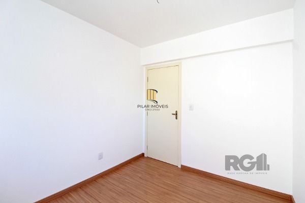 Casa Condominio para Venda - 110.02m², 3 dormitórios, sendo 1 suites, 2 vagas - Tristeza