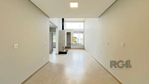 Casa Condominio em Porto Alegre, no bairro Hípica, com 3 dormitório(s), e 3 banheiros, à venda.