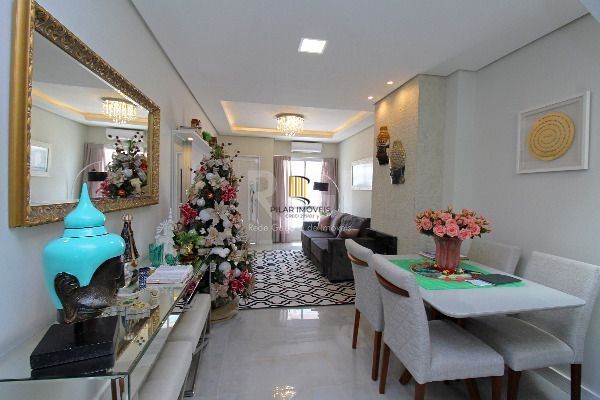 Casa para Venda - 107m², 0 dormitórios, sendo 2 suites, 1 vaga - Hípica