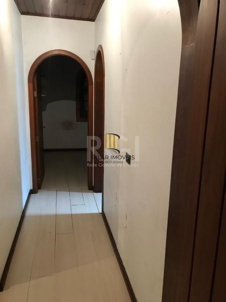 Sítio em Porto Alegre, no bairro Vila Nova, com 3 dormitório(s), à venda.