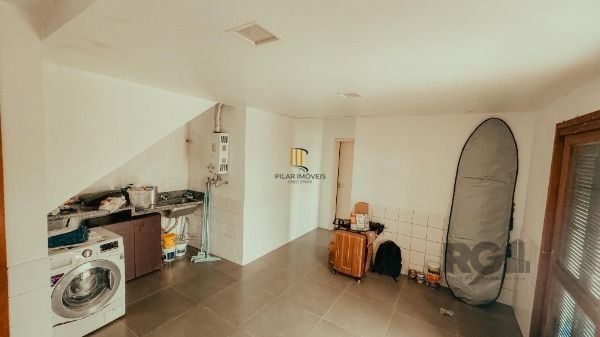 Casa 3 dormitórios no bairro Ipanema