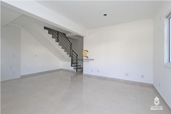 Casa para Venda - 101.45m², 3 dormitórios, sendo 2 suites, 1 vaga - Portal do Guarujá