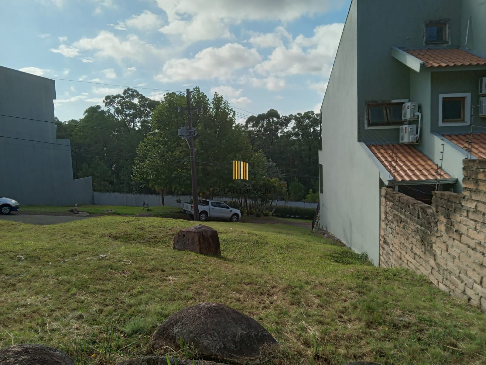 Terreno à venda em Condomínio Fechado