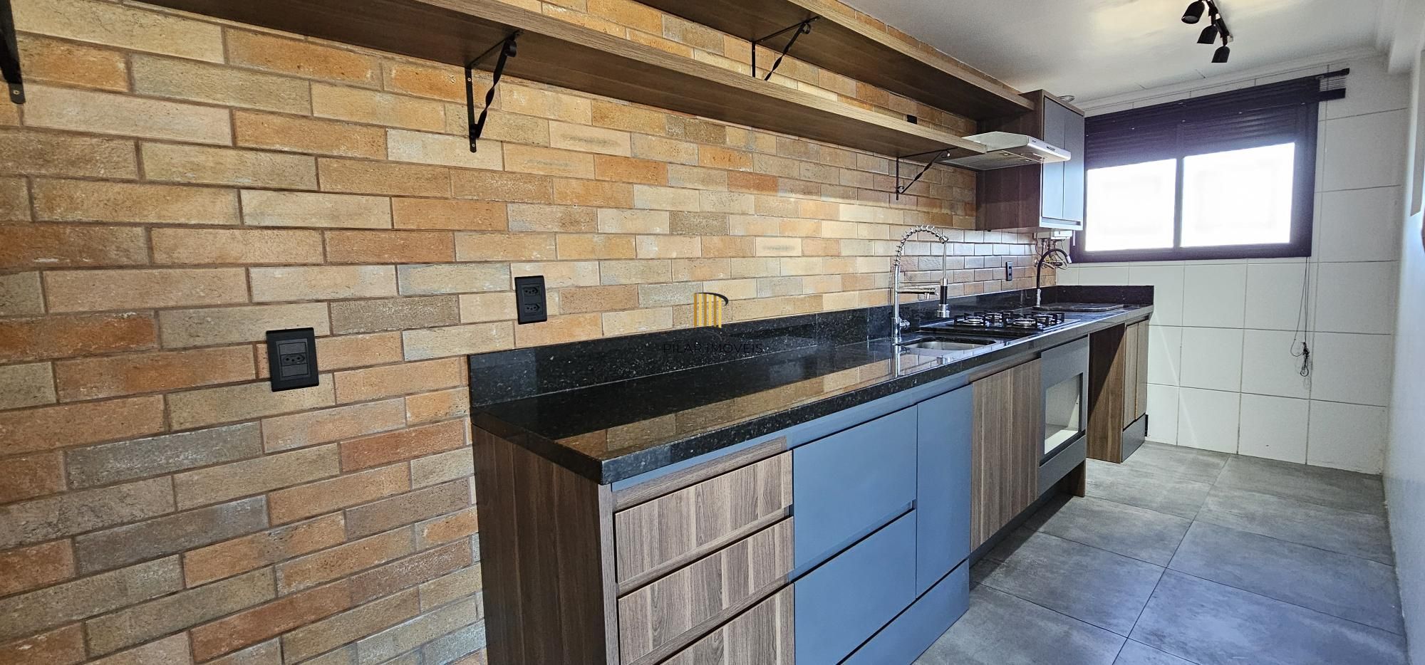 Apartamento 2 dormitórios no bairro Tristeza