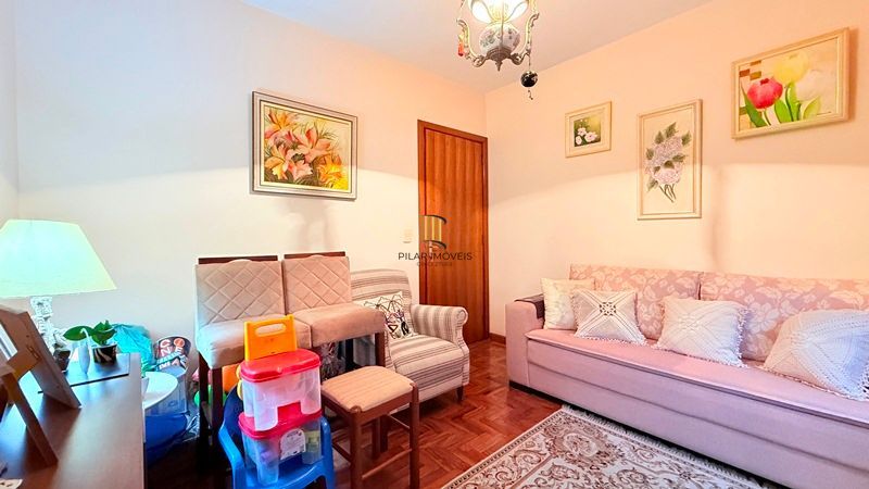 Impecável apartamento com 3 dormitórios , 3 banheiros , 2 vagas cobertas , com 120 m² privativos.