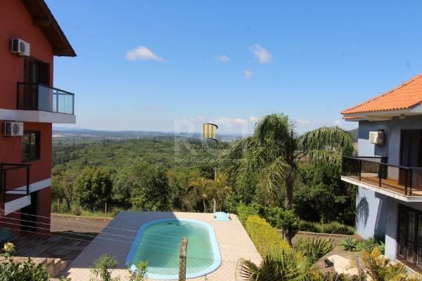 Casa para Venda - 111.89m², 1 dormitório, Cascata