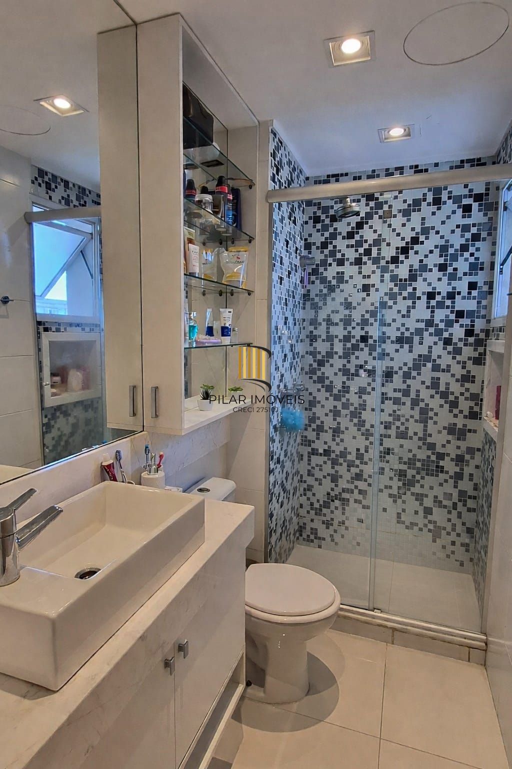 Apartamento 3 dormitórios no bairro Cavalhada