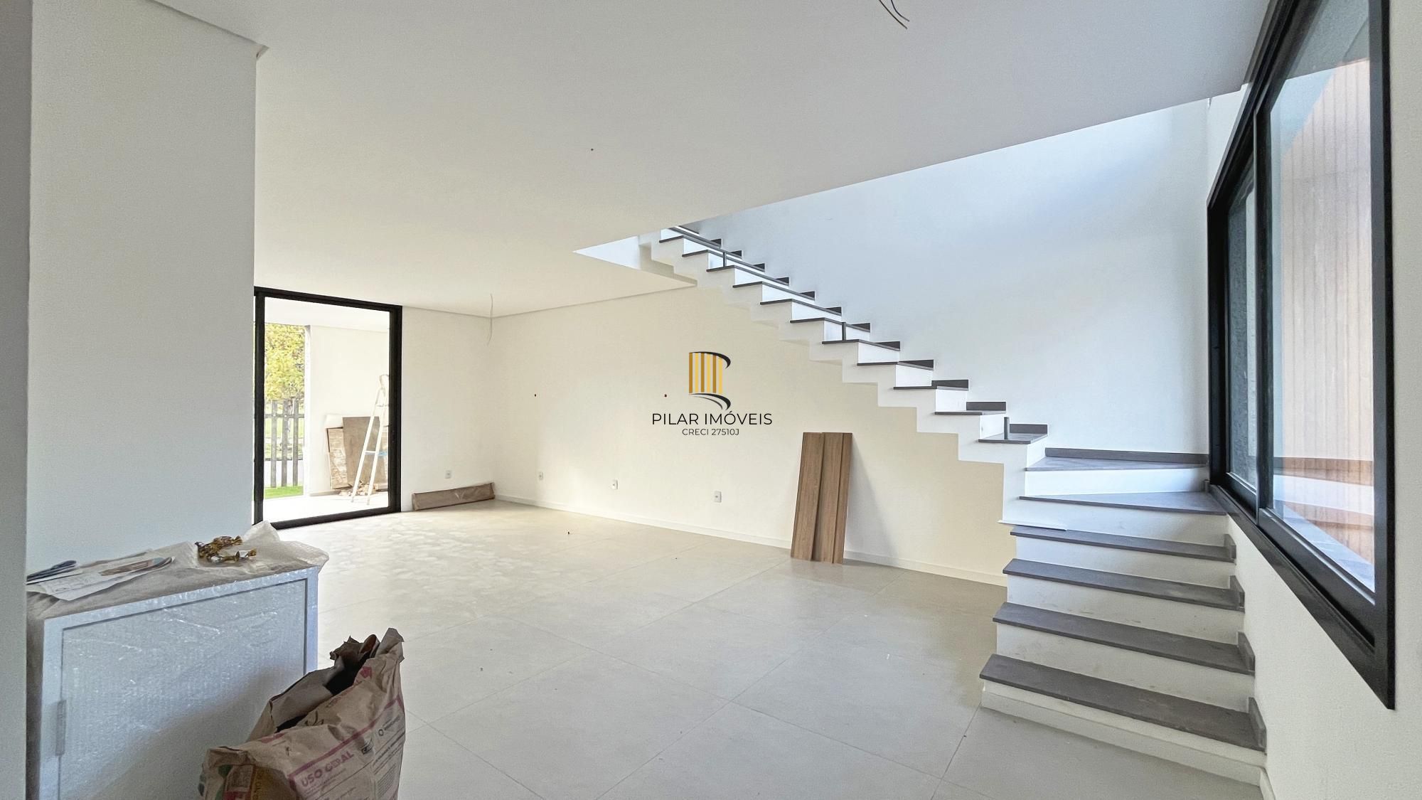 Casa Condominio em Porto Alegre, no bairro Hípica, com 3 dormitório(s), e 3 banheiros, à venda.