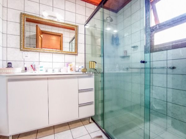 Casa Condominio para Venda - 227.4m², 4 dormitórios, sendo 2 suites, 4 vagas - Cristal
