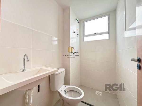 Apartamento 2 dormitórios no bairro Restinga