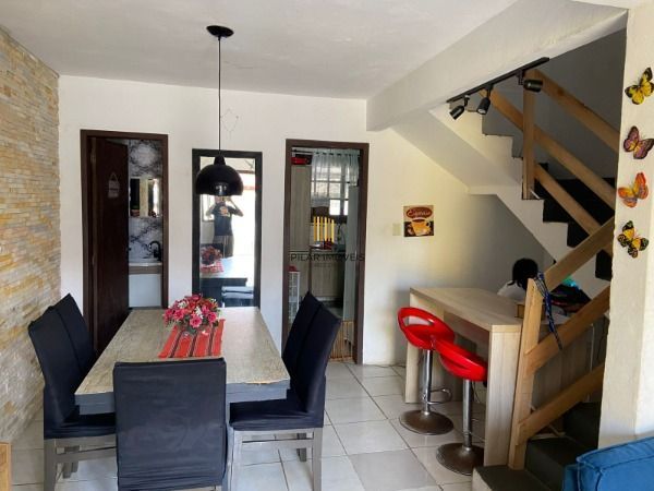 Casa para Venda - 150m², 3 dormitórios, Hípica