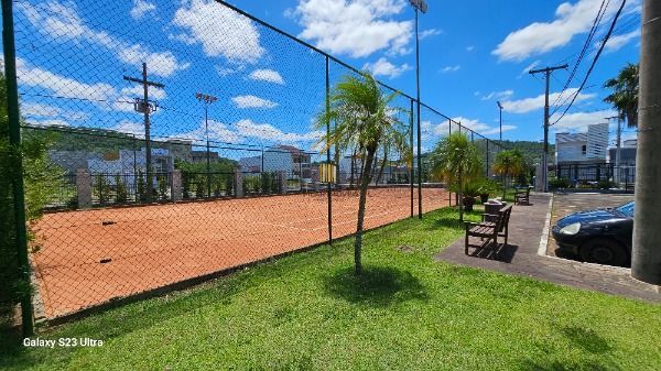 Casa Condominio em Porto Alegre, no bairro Aberta dos Morros, com 3 dormitório(s), e 3 banheiros, à venda.