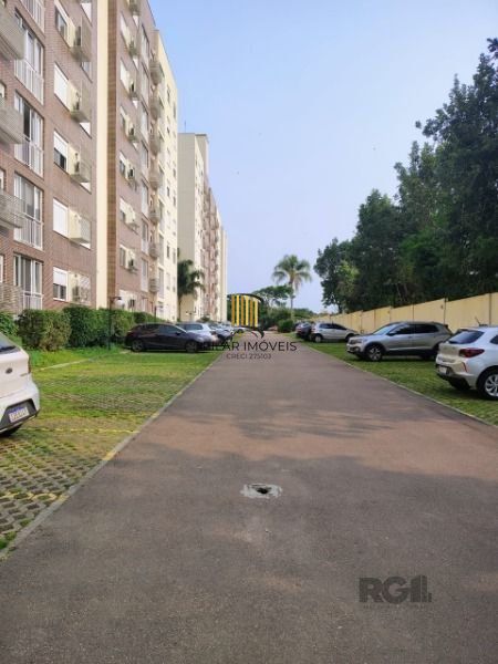 Apartamento em Porto Alegre, no bairro Vila Nova, com 2 dormitório(s), e 2 banheiros, à venda.