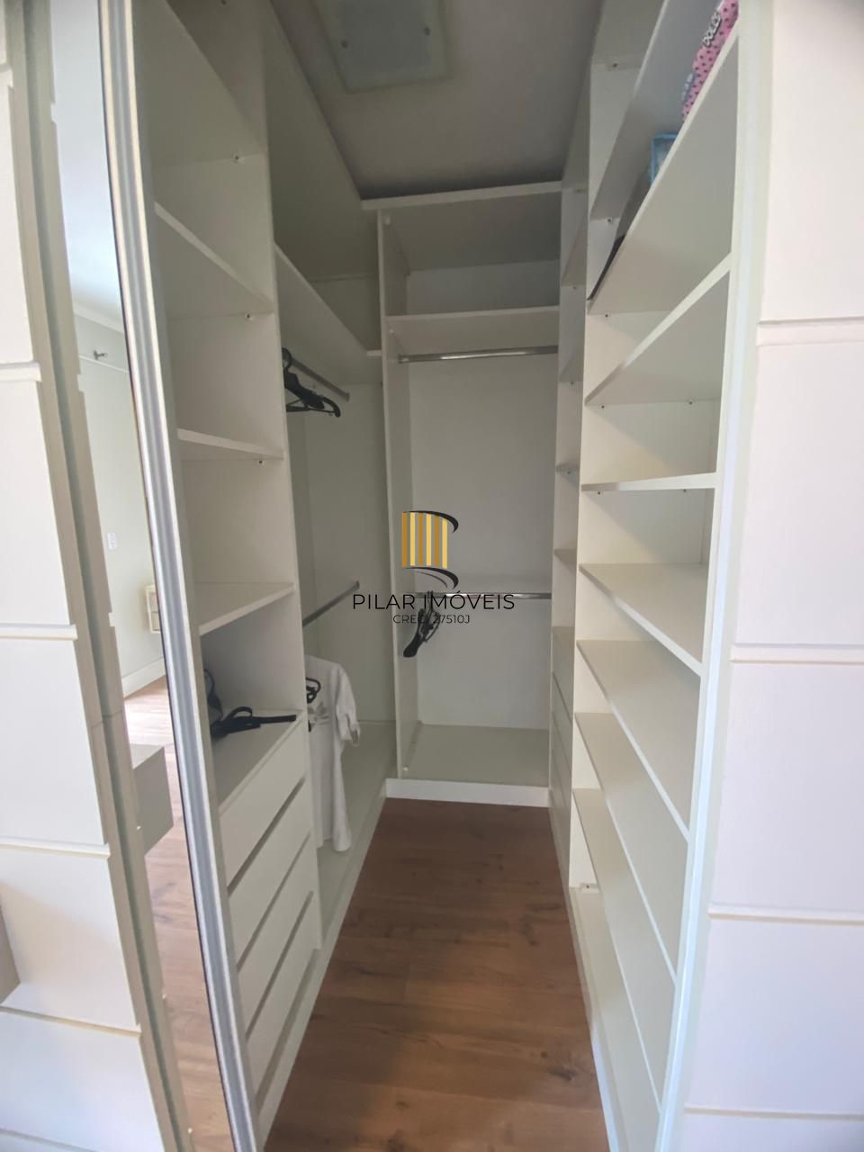 Hípica casa 03 dormitórios Jardins do Prado