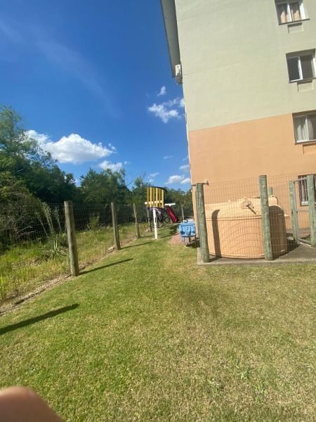 Apartamento em Porto Alegre, no bairro Restinga, com 2 dormitório(s), e 2 banheiros, à venda.