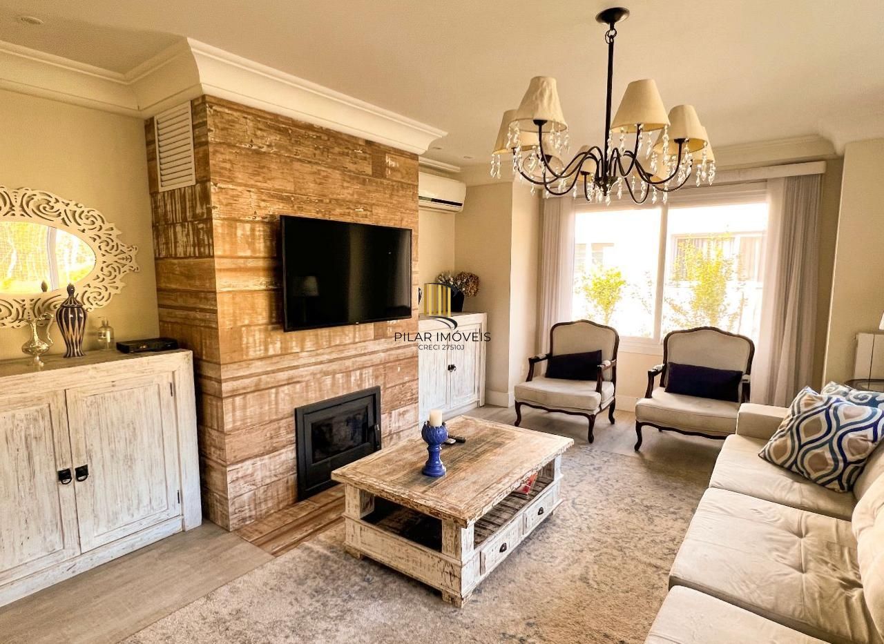 Casa em Condominio Residencial em Canela/RS - 5 dormitórios sendo 3 suítes