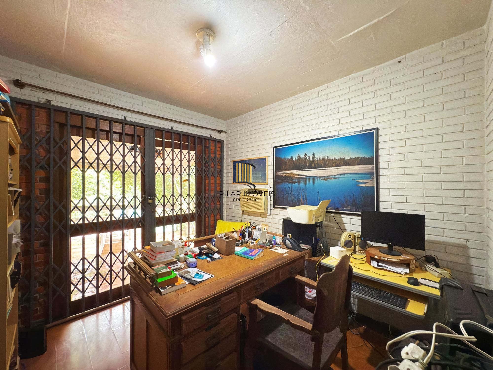 Casa 5 dormitórios no bairro Jardim Isabel