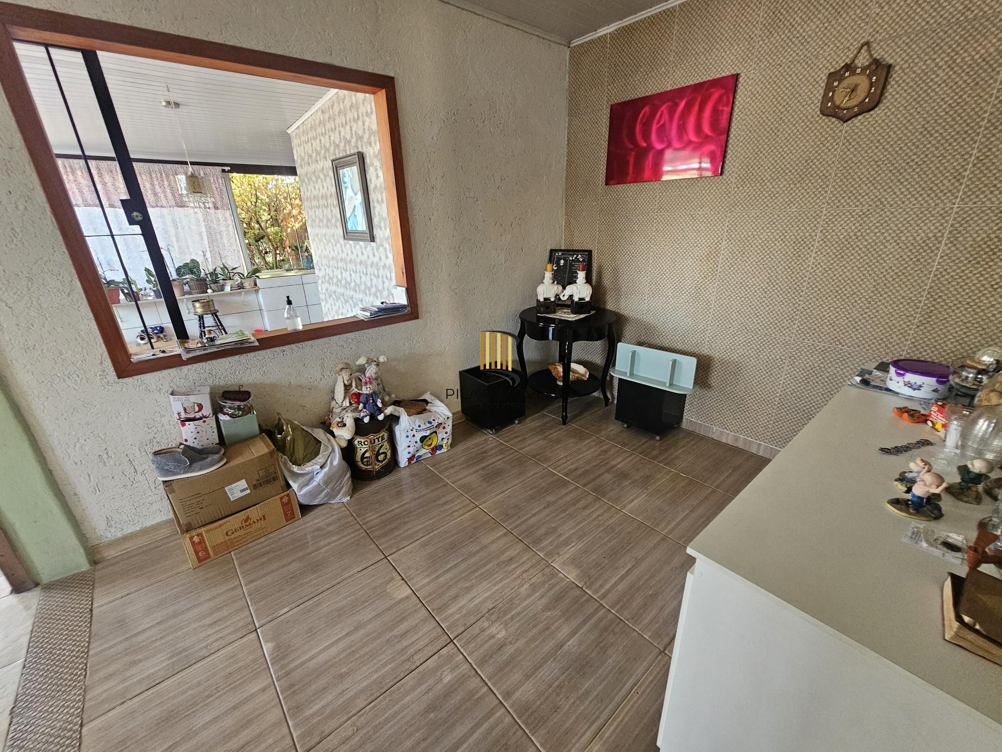 Casa para Venda - 79.22m² 2 dormitórios, + casa de 1 dormitório nos fundos, piscina e quiosque com churrasqueira - Espirito Santo