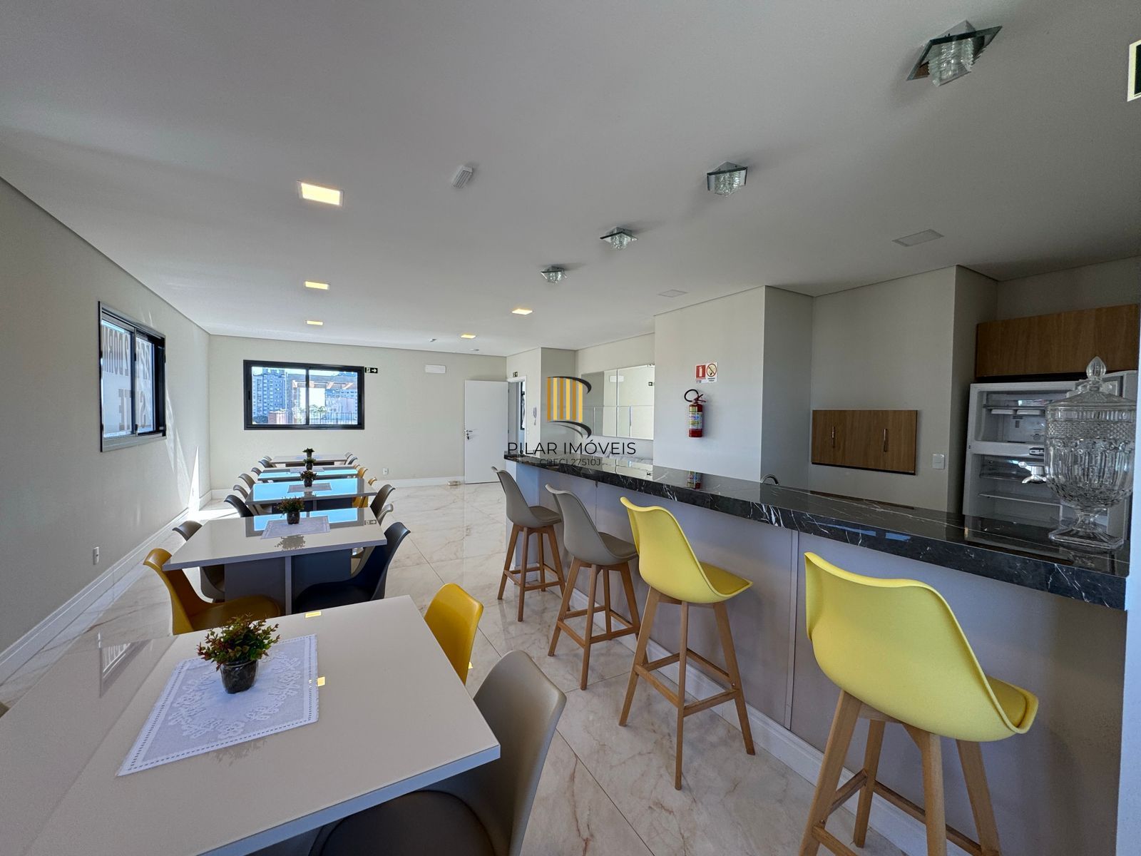 Apartamento 2 dormitórios no bairro Cristal