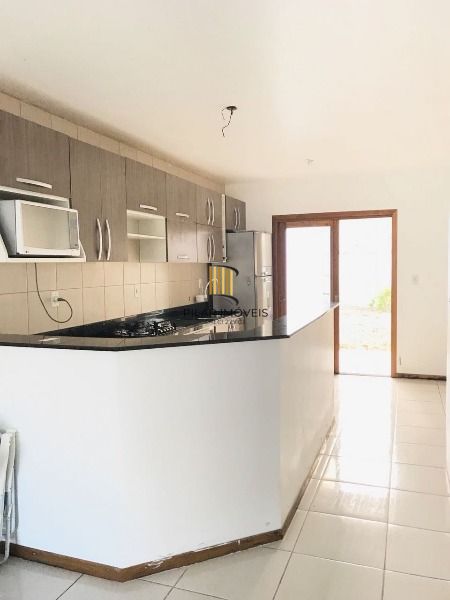 Casa para Venda - 66m², 2 dormitórios, 2 vagas - Hípica