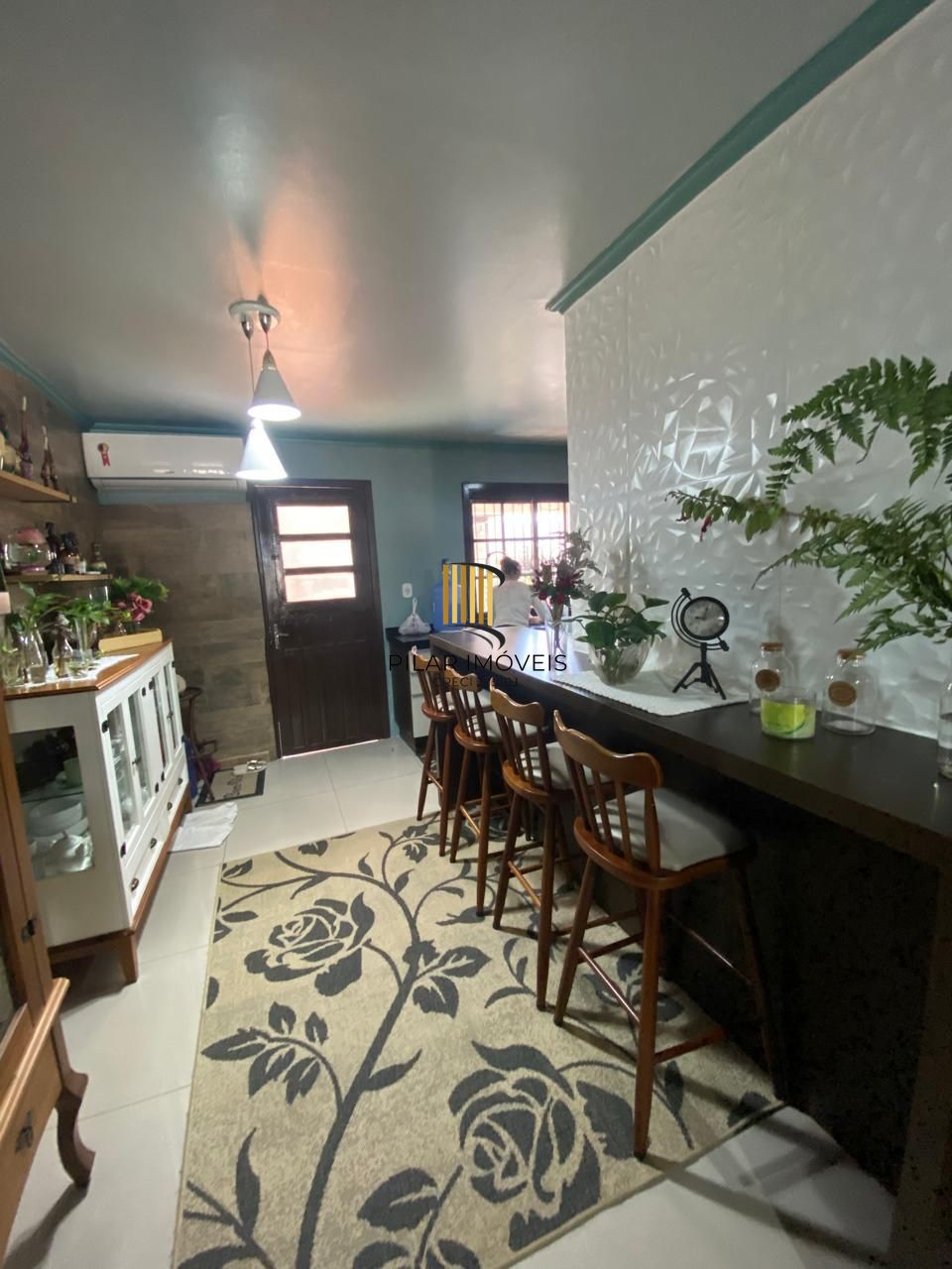 Hípica- Sobrado 3 dormitórios, 2 vagas- Venda