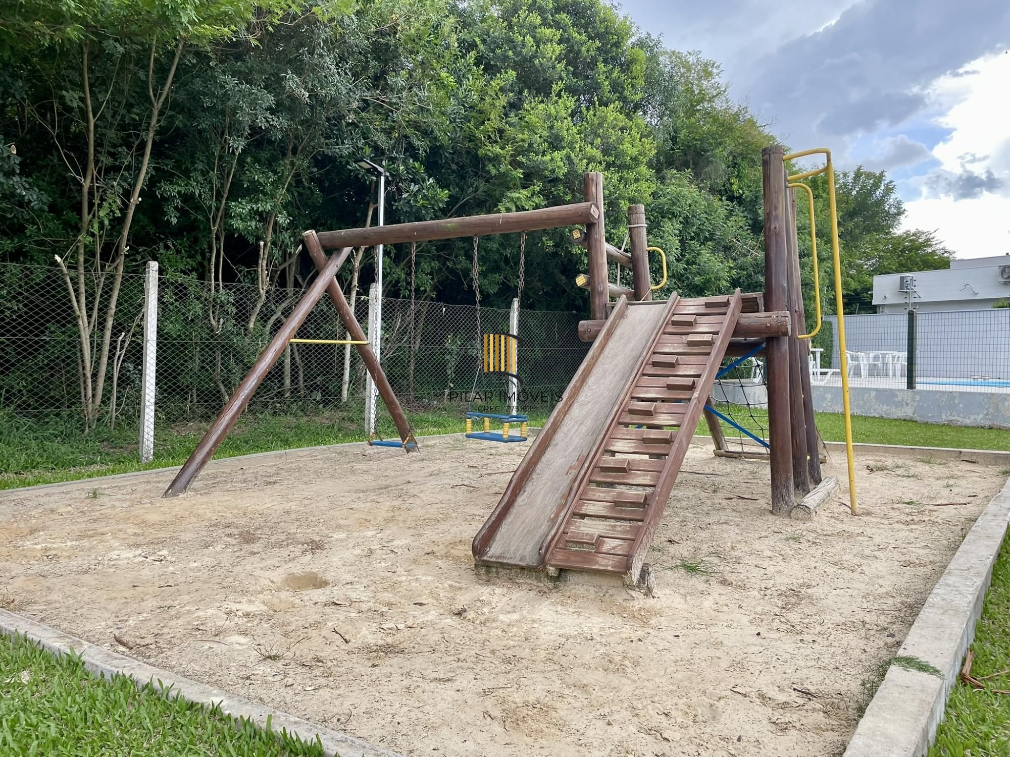 Casa Condominio para Venda - 146m², 3 dormitórios, sendo 1 suites, 2 vagas - Lagos De Nova Ipanema