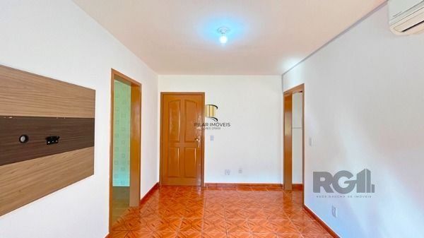 Apartamento em Porto Alegre, no bairro Cristal, com 1 dormitório(s), e 1 banheiros, à venda.