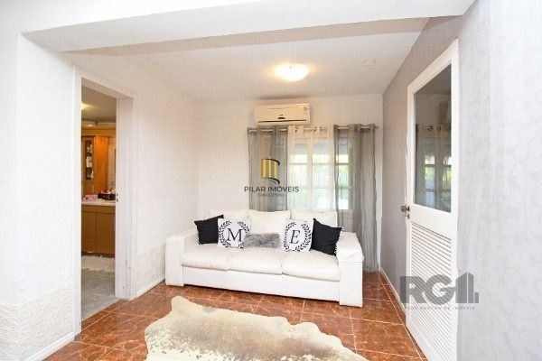 Sítio para Venda - 500m², 5 dormitórios, sendo 2 suites, 3 vagas - Lageado