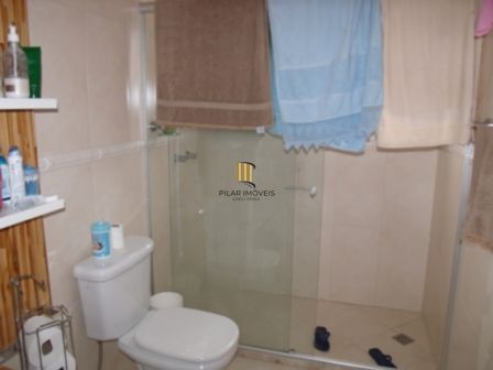 Casa para Venda - 300m², 3 dormitórios, sendo 1 suites, 4 vagas - Vila Nova