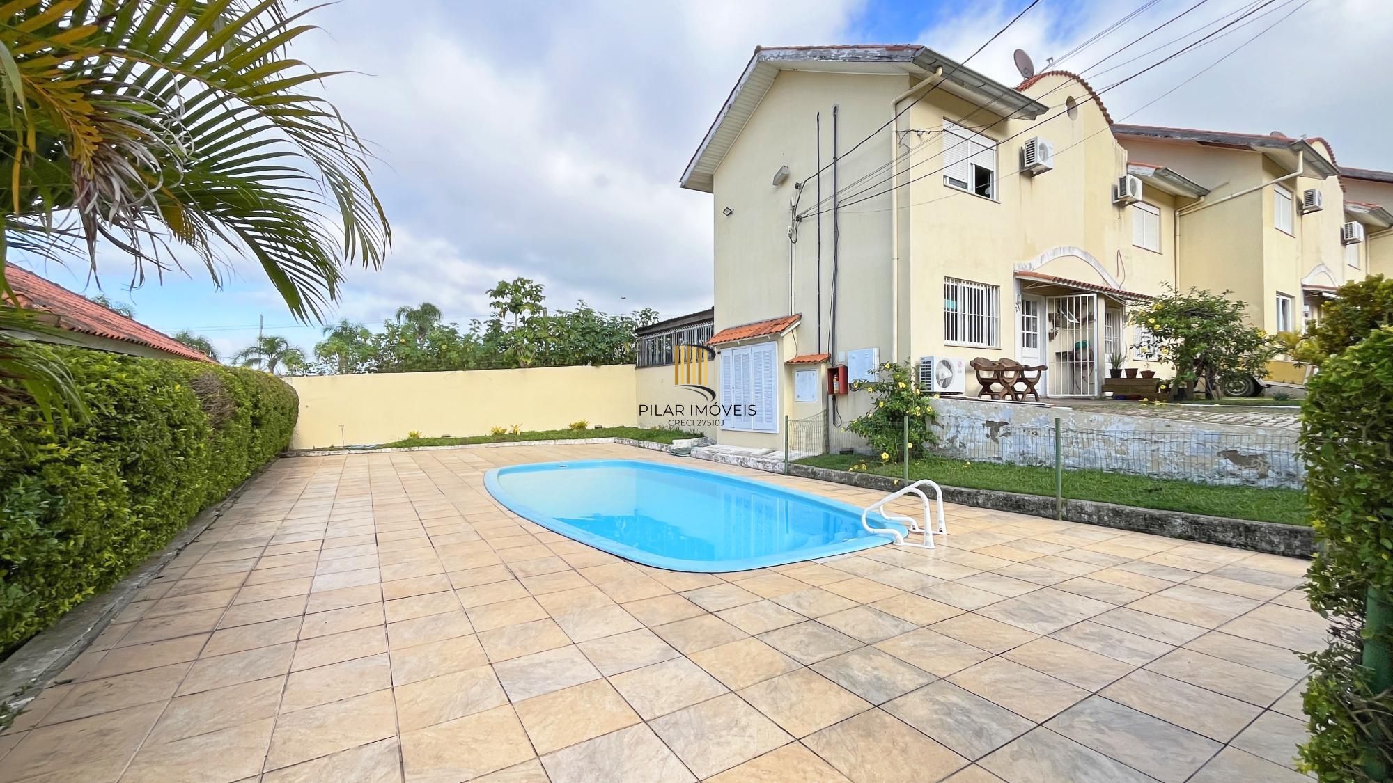 Casa de Condomínio 2 dormitórios no bairro Hípica