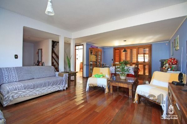 Casa para Venda - 365m², 3 dormitórios, sendo 1 suites, 4 vagas - Ipanema