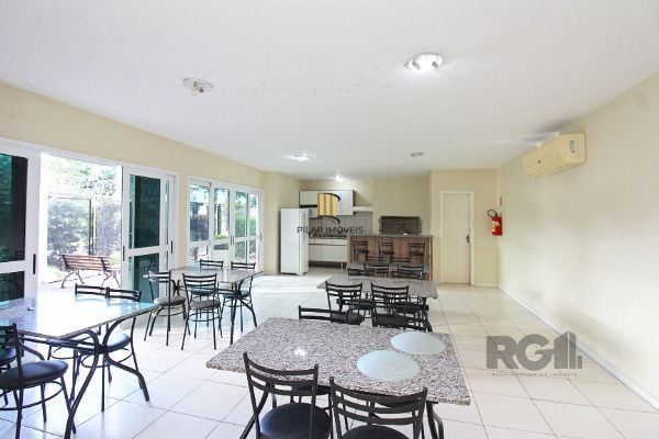 Casa Condominio para Venda - 110.02m², 3 dormitórios, sendo 1 suites, 2 vagas - Tristeza