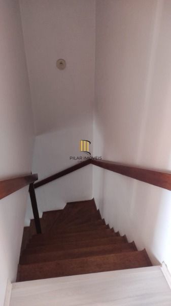 Casa Condominio em Porto Alegre, no bairro Tristeza, com 3 dormitório(s), e 3 banheiros, à venda.