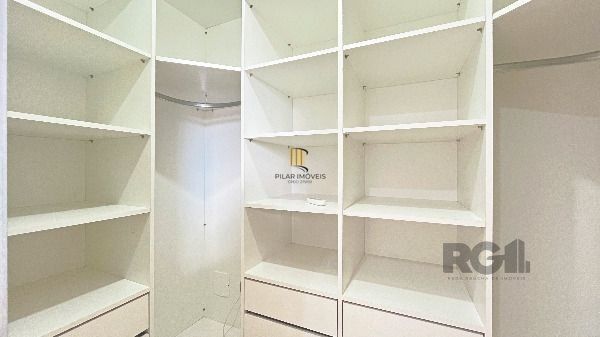 Casa Condominio em Porto Alegre, no bairro Coronel Aparício Borges, com 2 dormitório(s), e 2 banheiros, à venda.