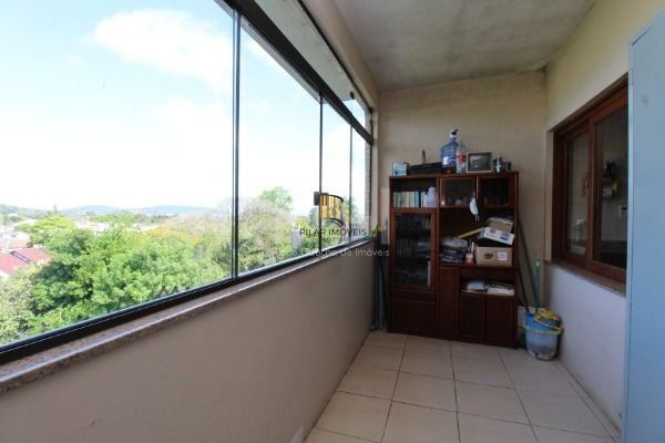 Casa para Venda - 382m², 6 dormitórios, sendo 2 suites, 4 vagas - Ipanema