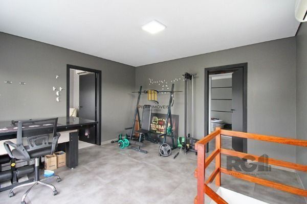 Casa Condominio em Porto Alegre, no bairro Aberta Dos Morros, com 3 dormitório(s), e 3 banheiros, à venda.
