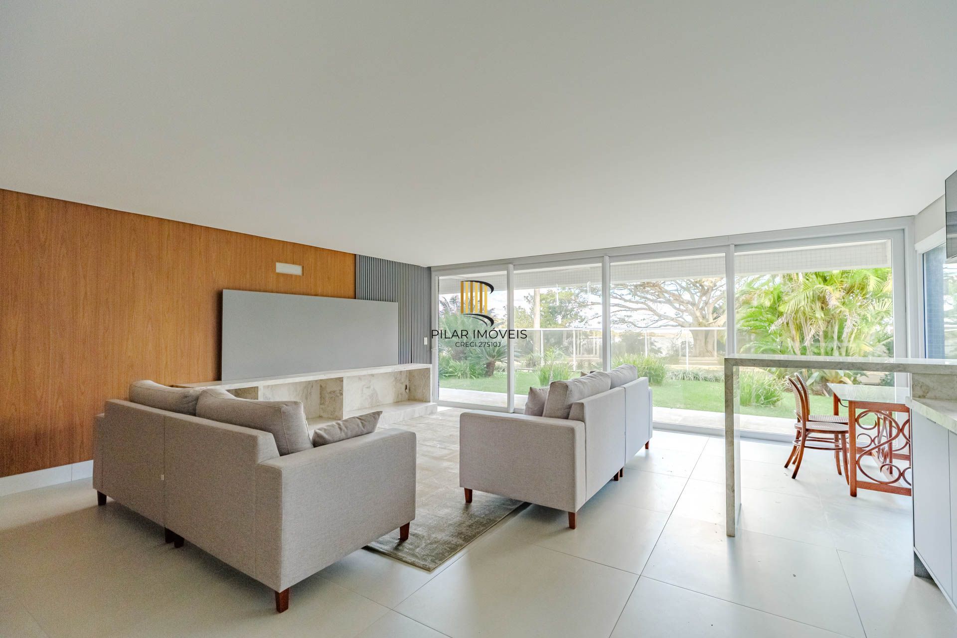 Apartamento - 3 dormitórios, sendo 3 suites, 4 vagas - Vila Assunção