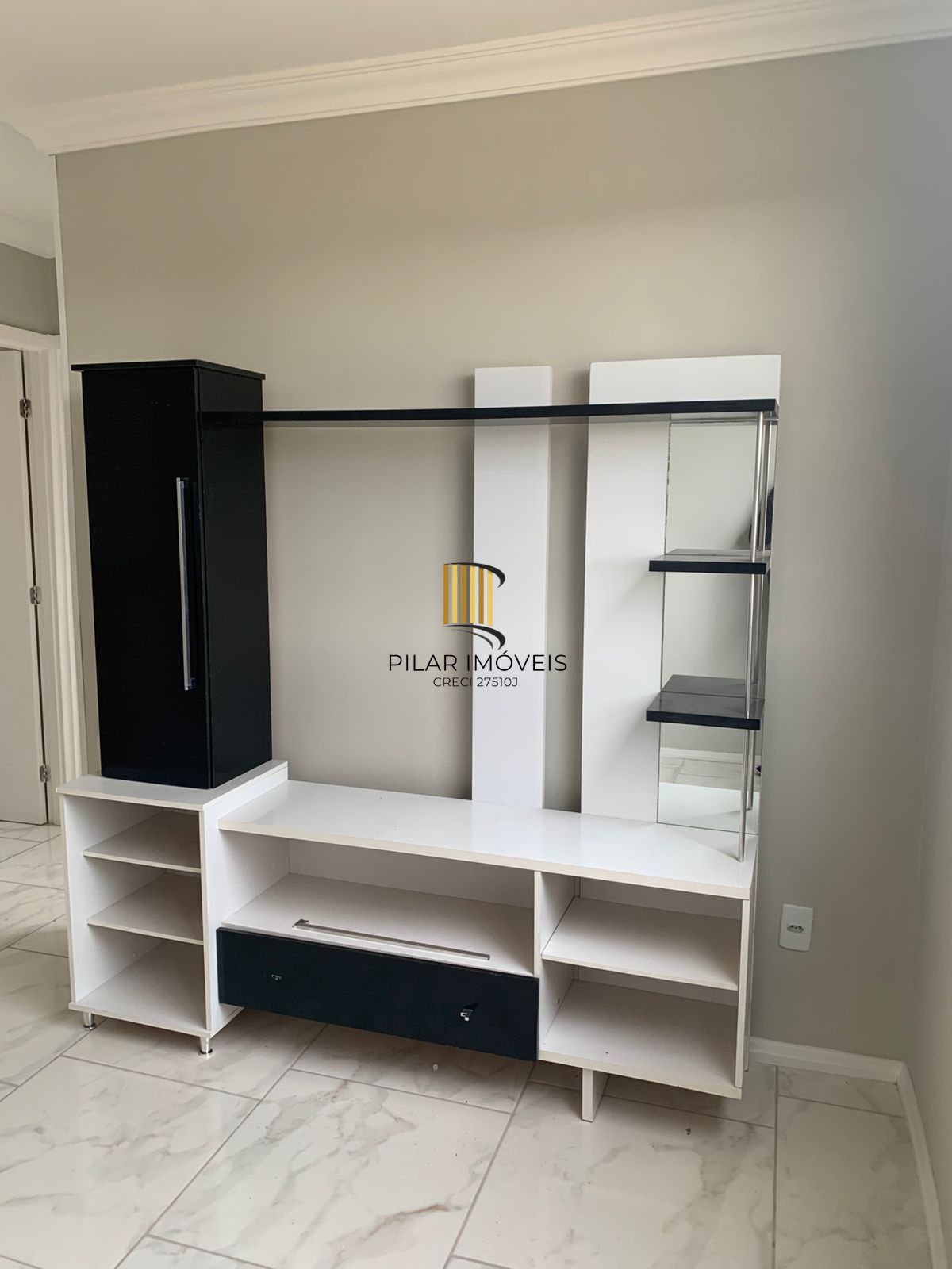 Apartamento 2 dormitórios no bairro Hípica