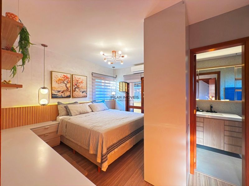 Casa Condominio com 3 dormitórios, sendo 1 suites, 2 vagas - Pedra Redonda