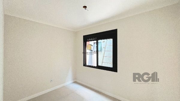 Casa Condominio em Porto Alegre, no bairro Hípica, com 3 dormitório(s), e 3 banheiros, à venda.