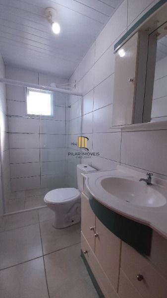 Casa Condominio em Porto Alegre, no bairro Restinga, com 2 dormitório(s), e 2 banheiros, à venda.