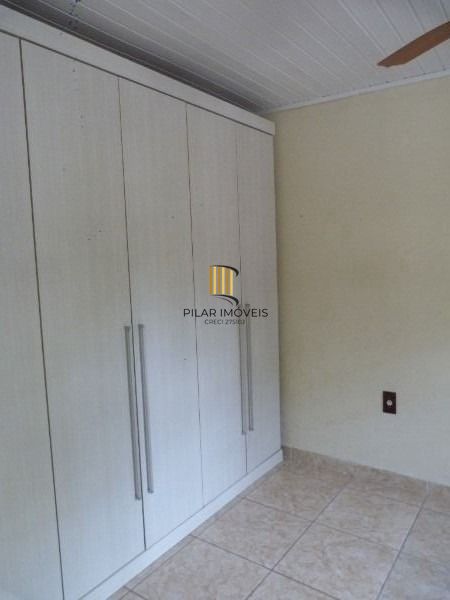 Casa para Venda - 90m², 3 dormitórios, 1 vaga - Restinga