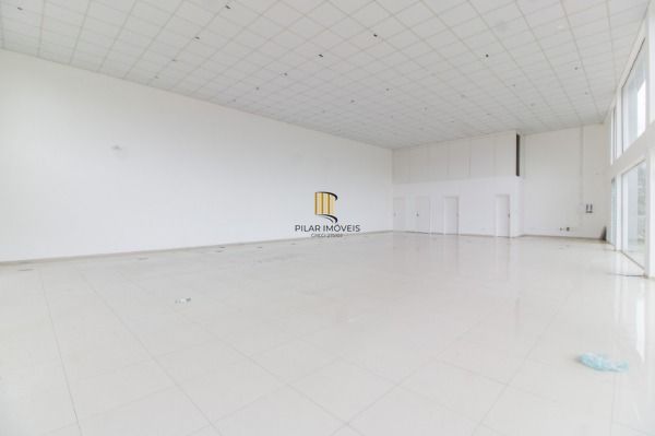 Loja para Venda - 845m², 0 dormitórios, Hípica