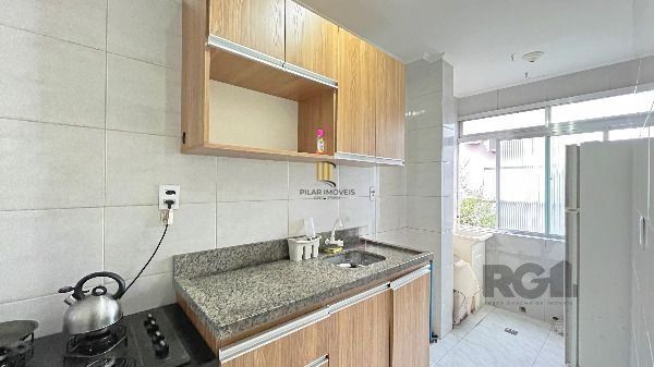 Apartamento em Porto Alegre, no bairro Cavalhada, com 1 dormitório(s), e 1 banheiros, à venda.